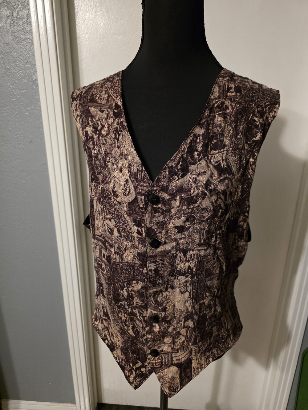 Women’s Printed V-Neck Button Front Vest in Brown and Black